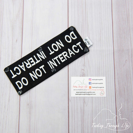 DO NOT INTERACT Leash Wrap - R82