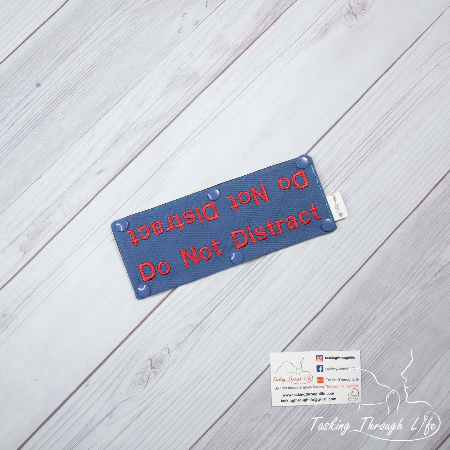 Do Not Distract Leash Wrap - R35